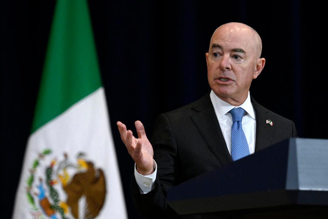 Florida Files SCOTUS Brief Ahead of Oral Arguments Over DHS Not Deporting Violent Criminal Aliens