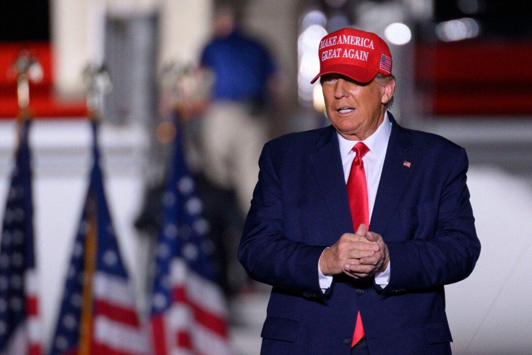 McConnell ‘Blew the Midterms,’ Says Trump of GOP Election Losses