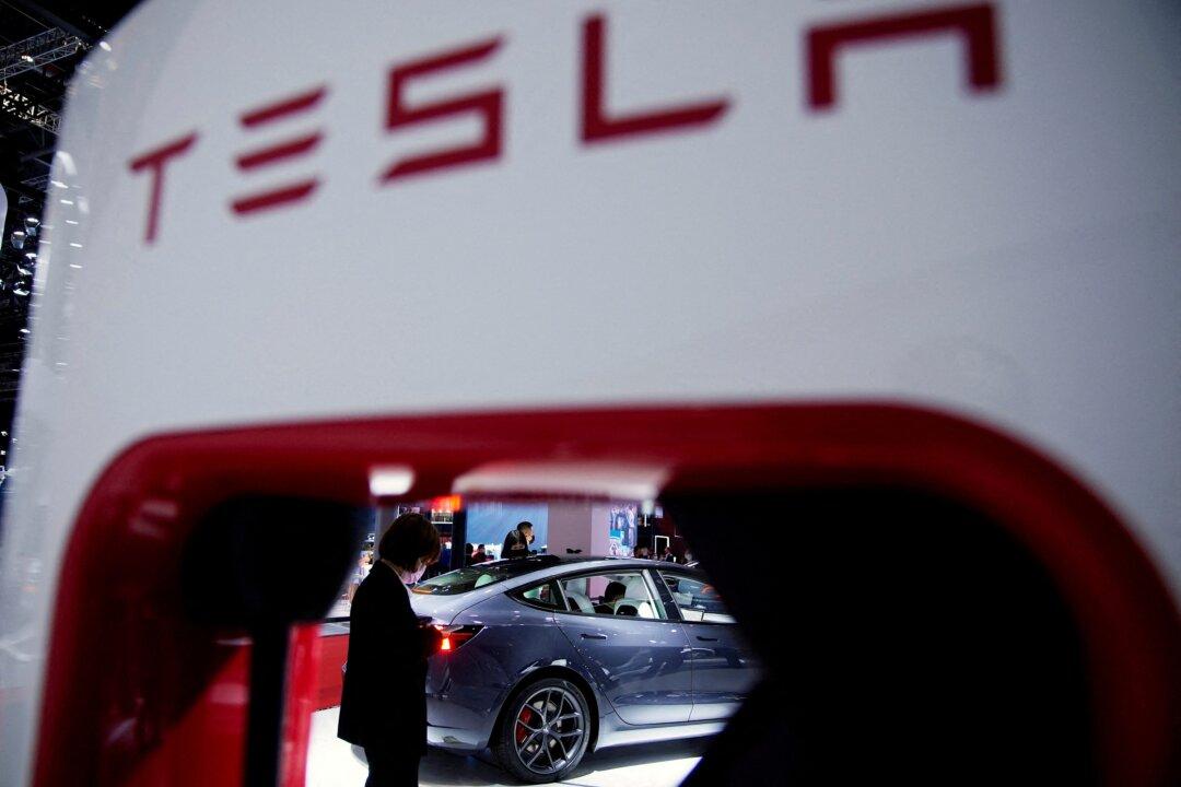 Tesla Reports 2 New Fatal Crashes Involving Driver Assistance Systems