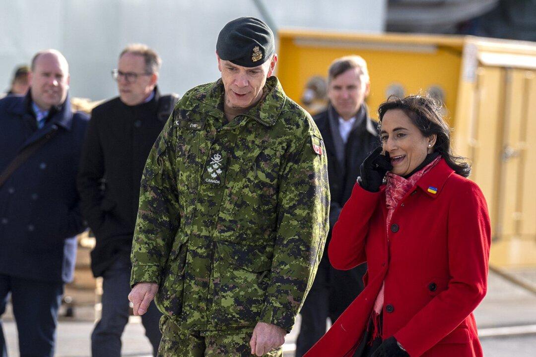 Canadian Military Can Work in Europe, Asia at Same Time: Defence Minister