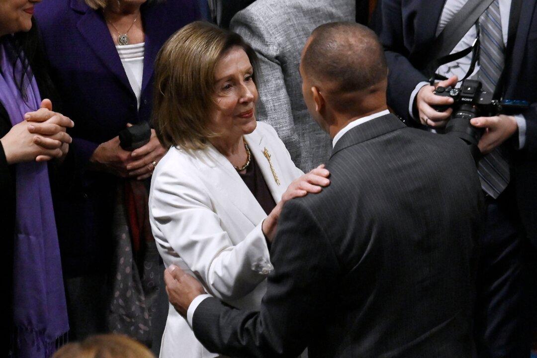 Will Hakeem Jeffries Be Able to Replicate Pelosi’s Midas Touch?