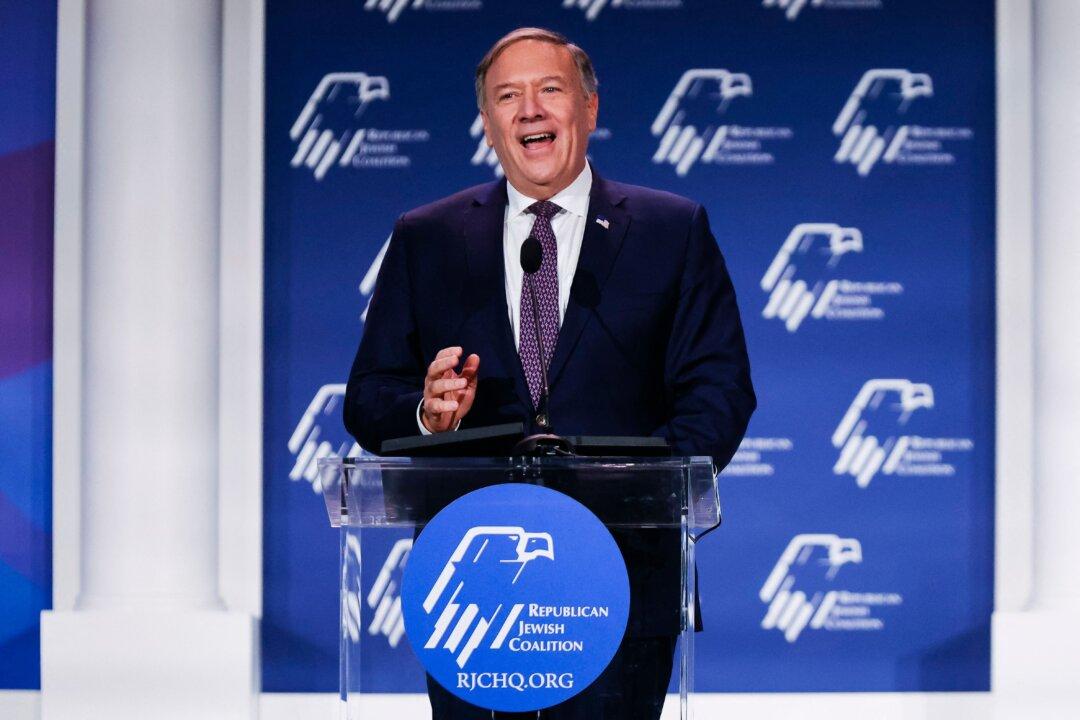 Pompeo Says He Needs to Be ‘Hard at It’ If He Announces Presidential Bid