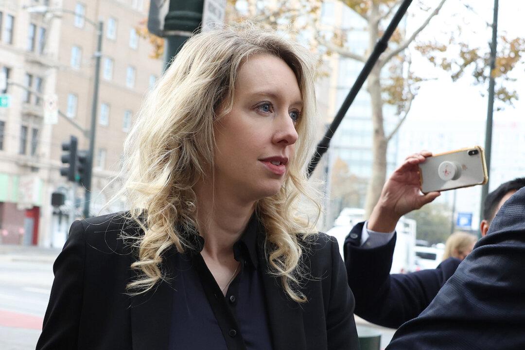 Elizabeth Holmes Sentenced to 11 Years for Fraud Over Failed Company Theranos