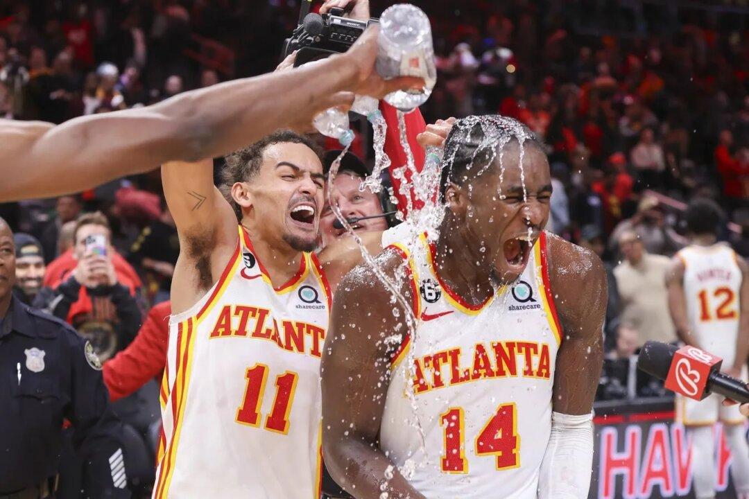 NBA Roundup: Hawks Edge Raptors on Rookie’s Overtime Winner