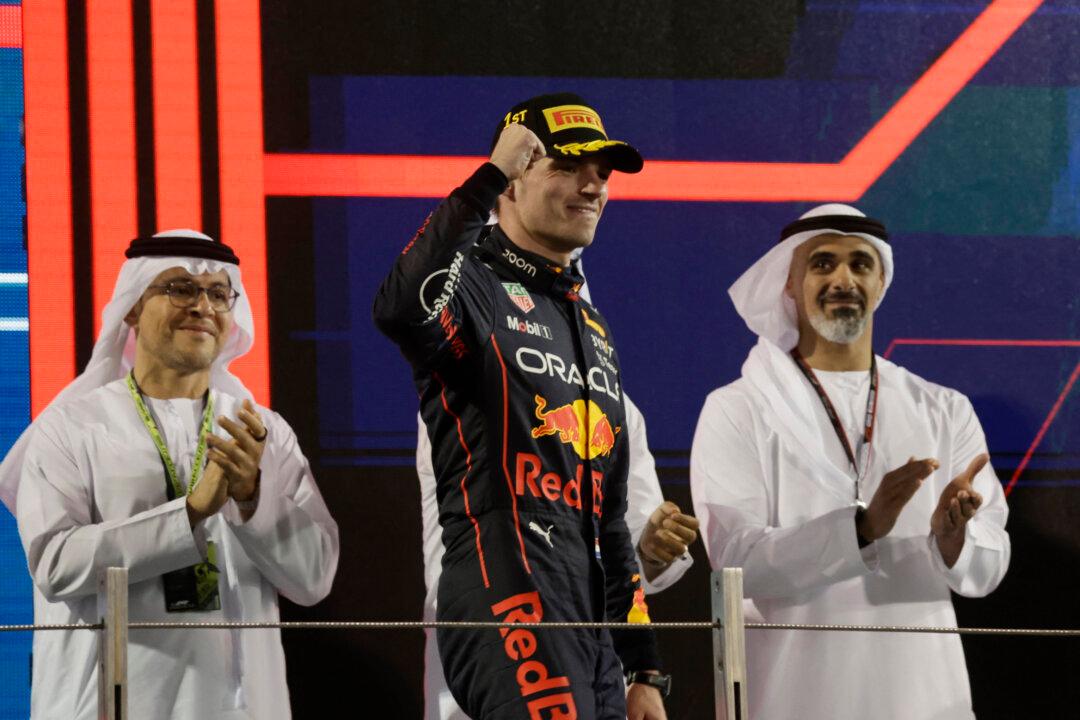 Verstappen Signs Off With Record-Extending Win in Abu Dhabi Finale