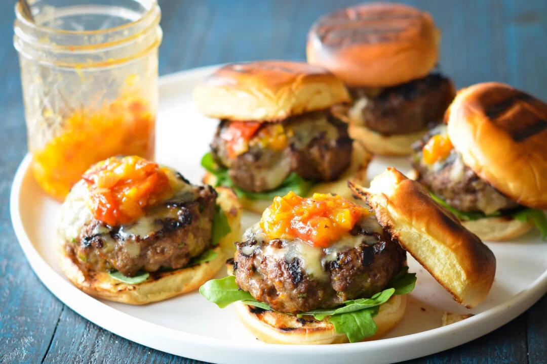 Southwestern Cheeseburger Sliders