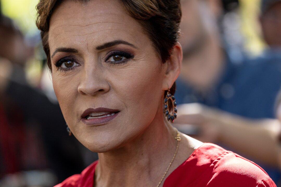 ‘They’re Trying to Run Out the Clock’: Kari Lake Files 1st Lawsuit After Election