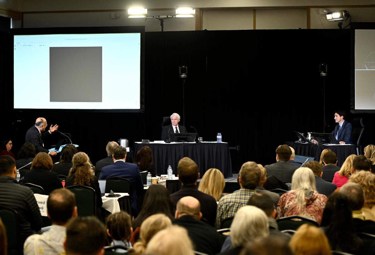 Trudeau Says Threshold to Invoke Emergencies Should Not Be Lower Than for CSIS to Launch an Investigation