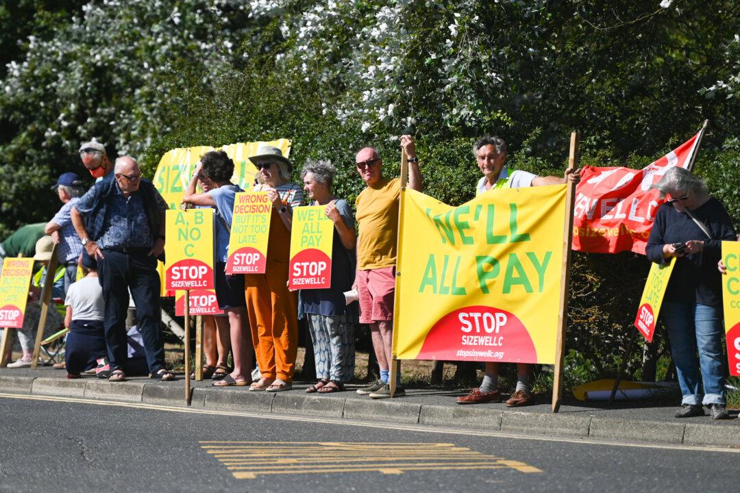 UK Government Backs £20 Billion Sizewell C Nuclear Plant and Says Chinese Company Not Involved