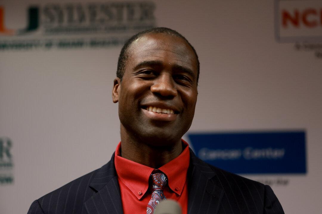 The Doctor Who Can Rebuild Trust: Joseph Ladapo