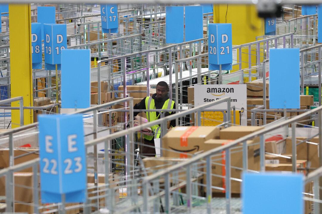 Amazon Begins Job Cuts in HR and Cloud Units as Part of Latest Layoff Round