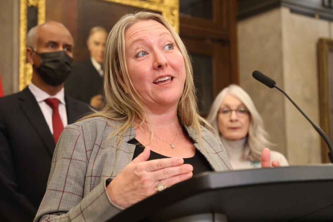 Feds Launching Task Force to Reform Public-Service Whistleblowing Law