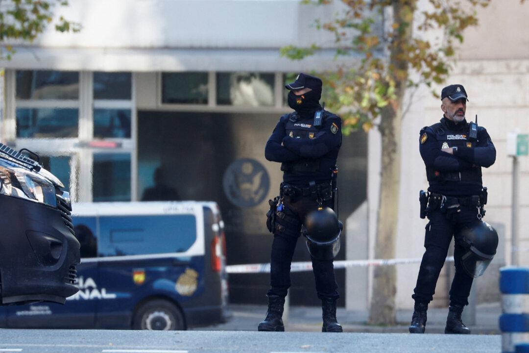 US Embassy Latest Target in Spate of Letter Bombs in Spain