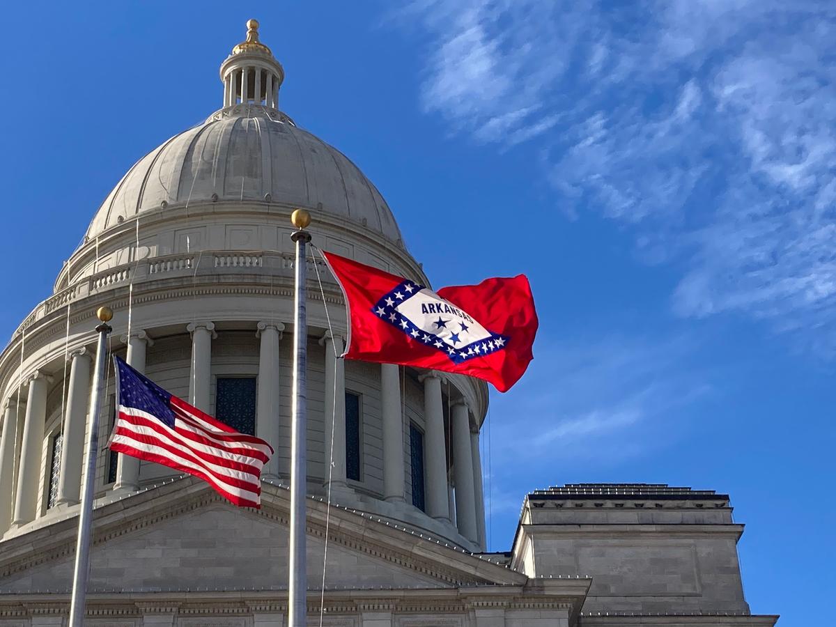 Arkansas Bill Seeks to Define Drag Shows as ‘Adult-Oriented Business’