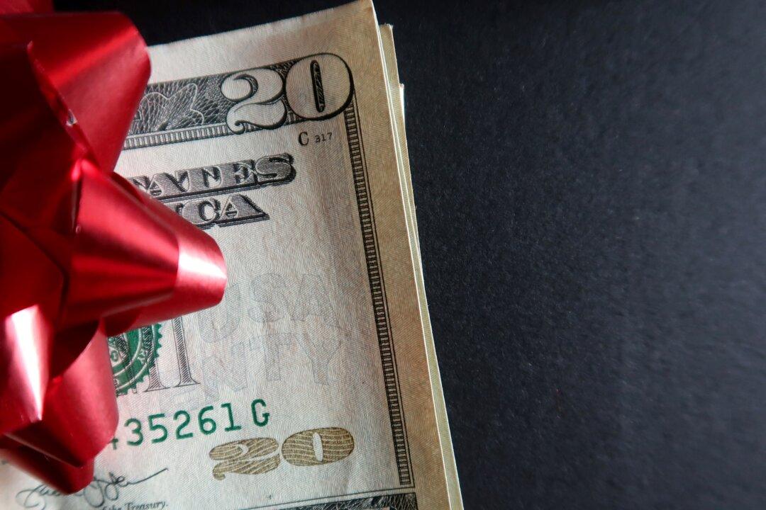 Plan Your Holiday Tipping Strategy