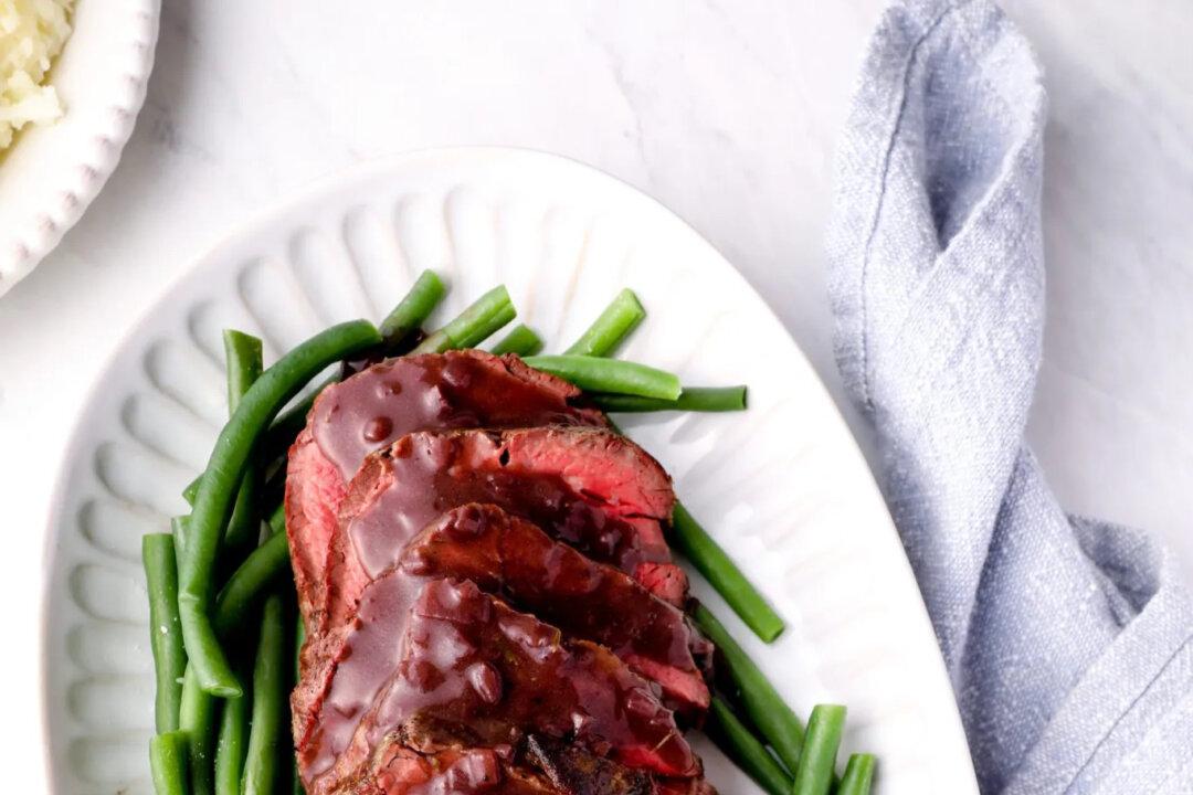 Beef Tenderloin With Red Wine Sauce