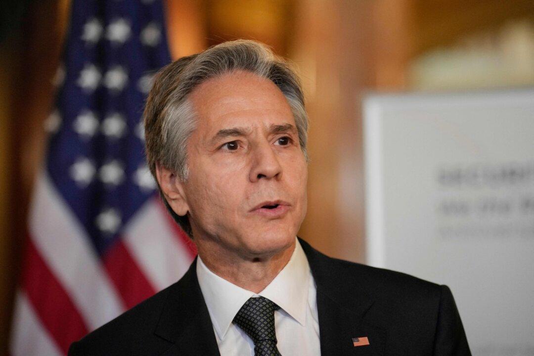 Blinken Affirms Biden Admin’s Support for China’s Zero-COVID Protesters Amid Backlash