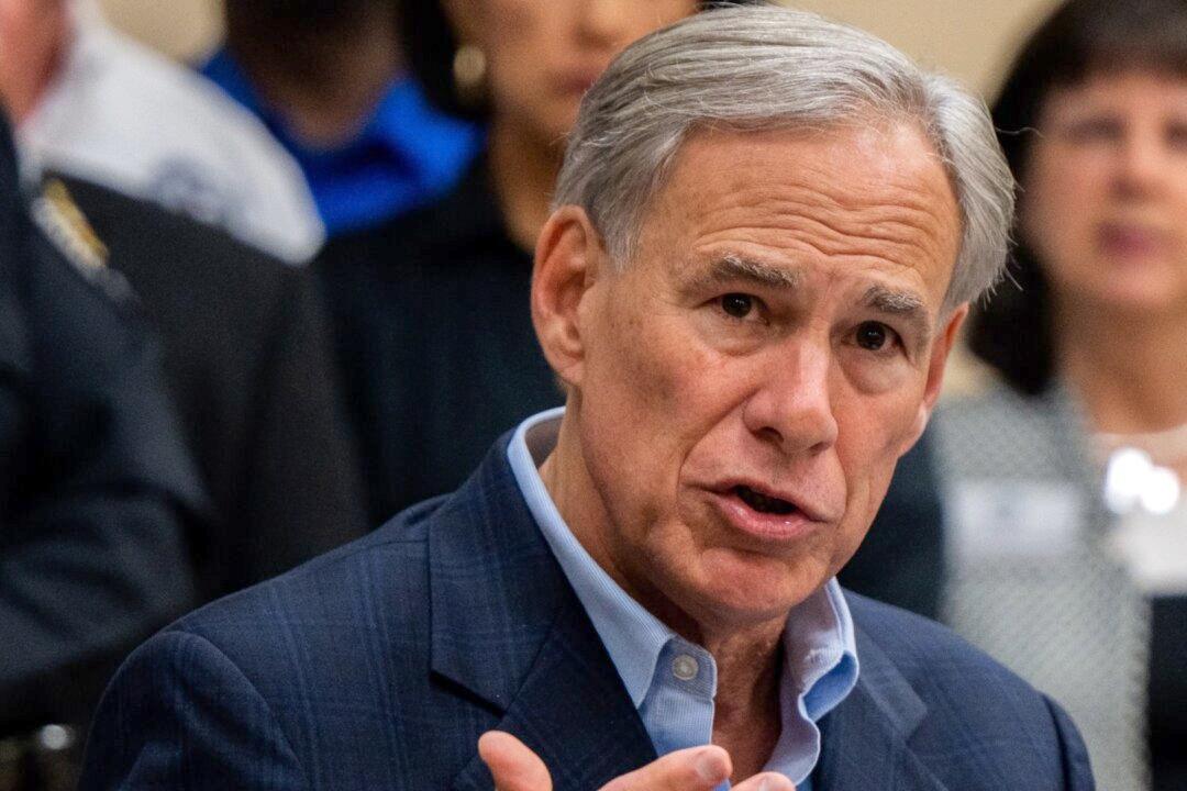 Abbott Vows Crackdown on ‘Rogue’ DAs Who Refuse to Prosecute Certain Crimes