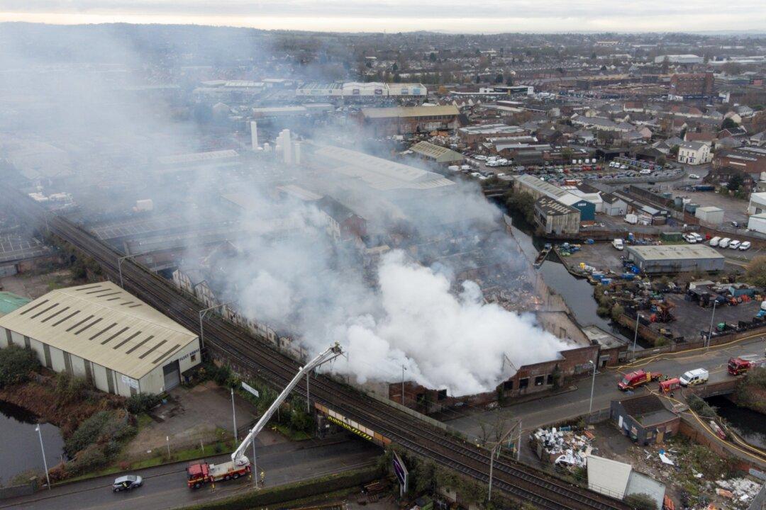 Major Incident Declared in UK City After Fire Engulfs Multiple Buildings
