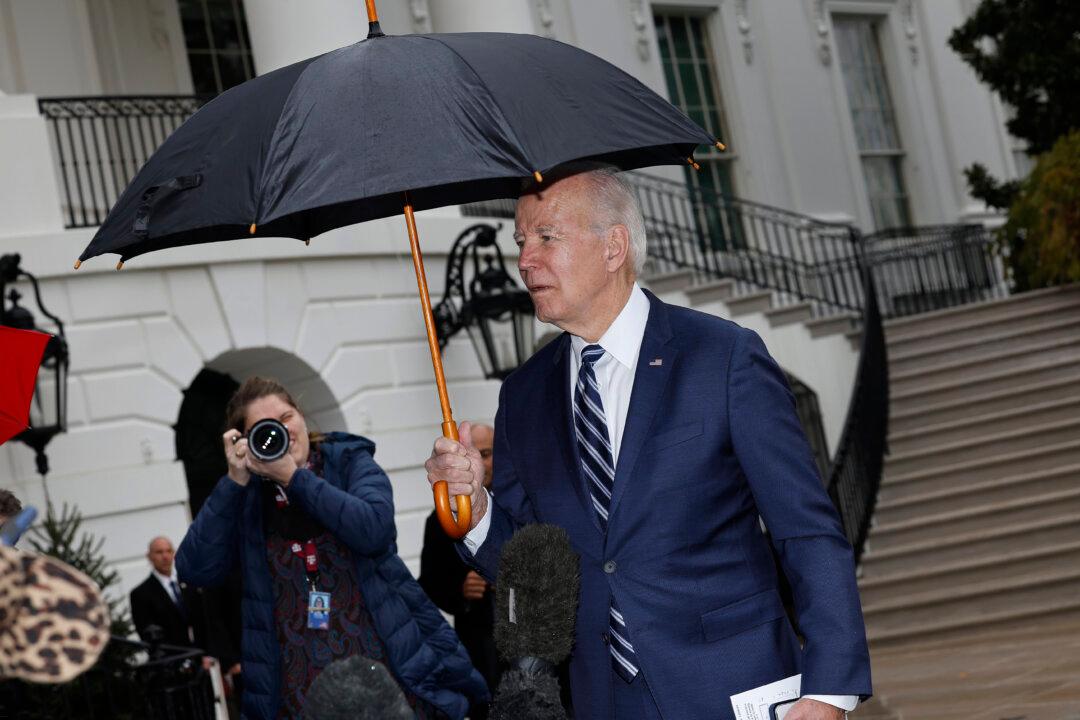 Biden Reveals Why He Isn’t Visiting Border While in Arizona