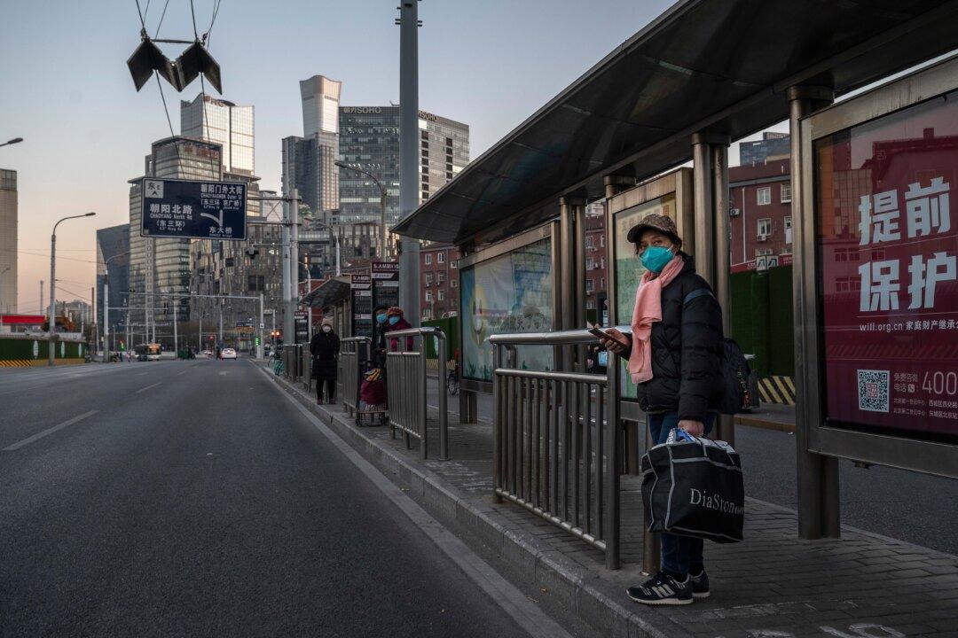 China Lacks ‘Zero-COVID’ Exit Plan, Rejects International Help Amid Huge Spike in Cases