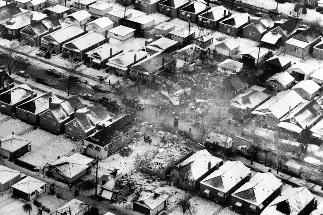 Witnesses Recall the Day 45 People Died When a Passenger Jet Crashed Into a Chicago Neighborhood