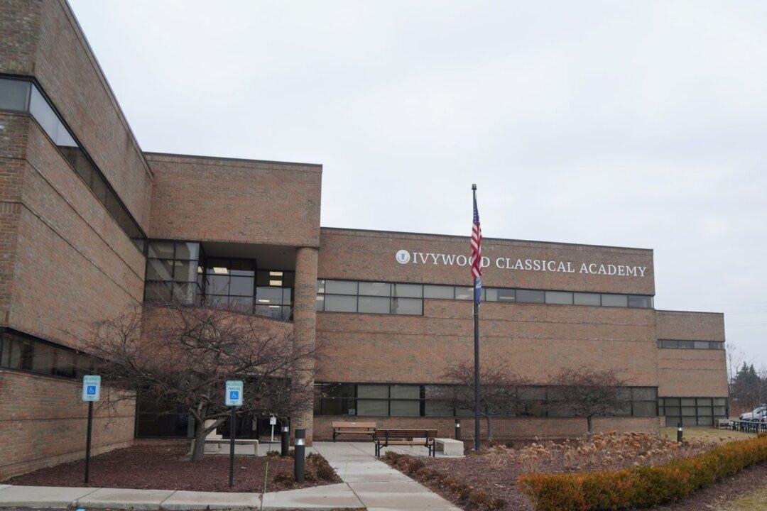 Citizens Groups Revive ‘Classical’ Education by Founding Public Charter Schools in Their Communities