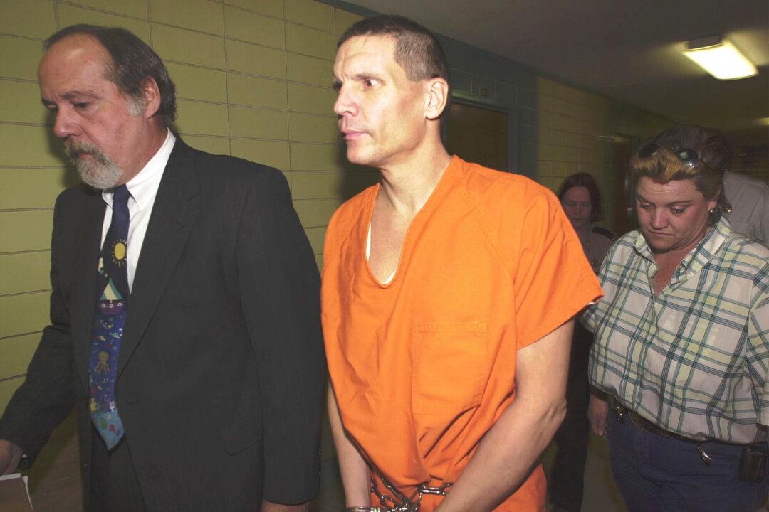 Oklahoma Executes Man Who Killed Elderly Couple in 2003