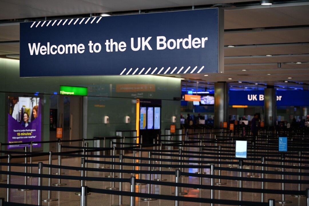 UK Border Force Strikes Threaten ‘Serious’ Travel Chaos Over Christmas