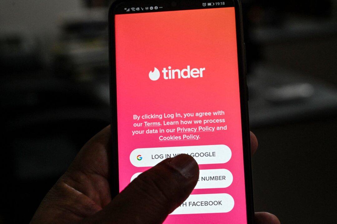 Dating Apps Hook Users Through Dopamine Manipulation, Lawsuit Alleges