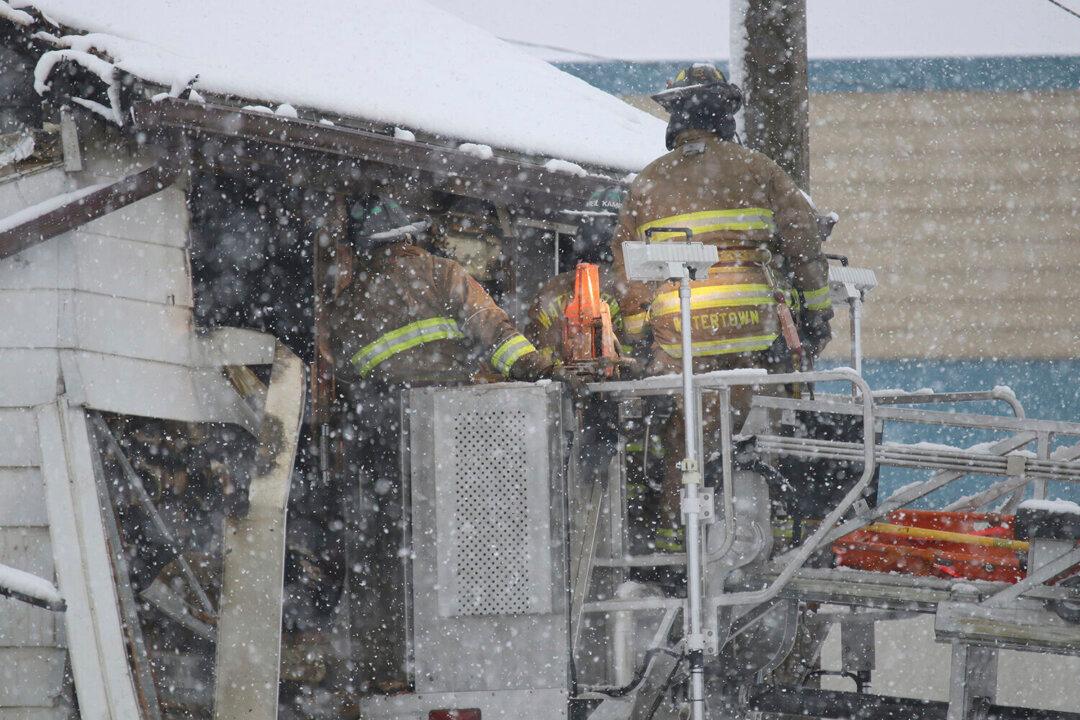 Police: 3 Dead in Southeast Wisconsin House Fire