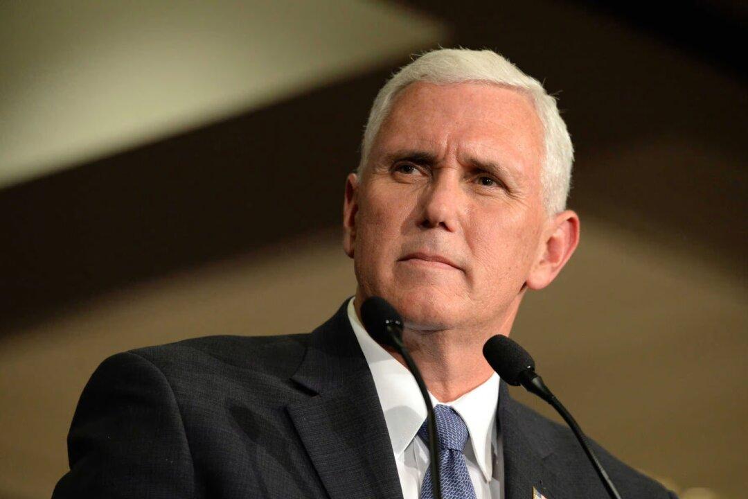 Pence Takes ‘Full Responsibility’ for Classified Documents Found at Indiana Home