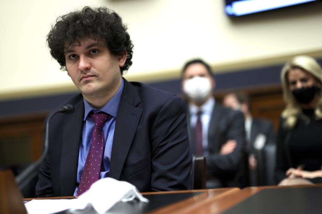 Senate Panel Told FTX Crash Not a ‘One-Off’ Amid Debate Over Tighter Crypto Regulation