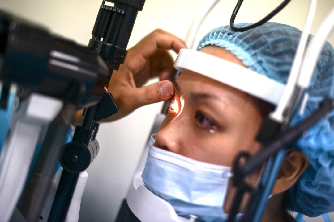 FDA Wants to Mandate Warning of Potential Risks for Popular Eye Surgery