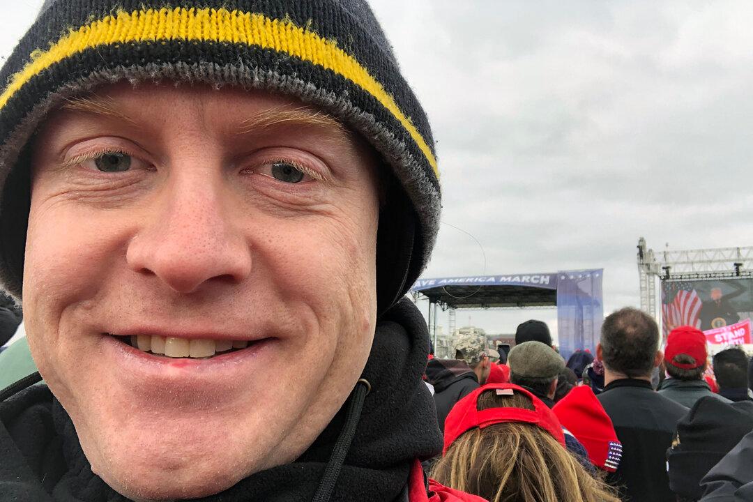 Alaska Lawmaker Can’t Be Barred From Office Because of Oath Keepers Membership, Judge Rules After Trial