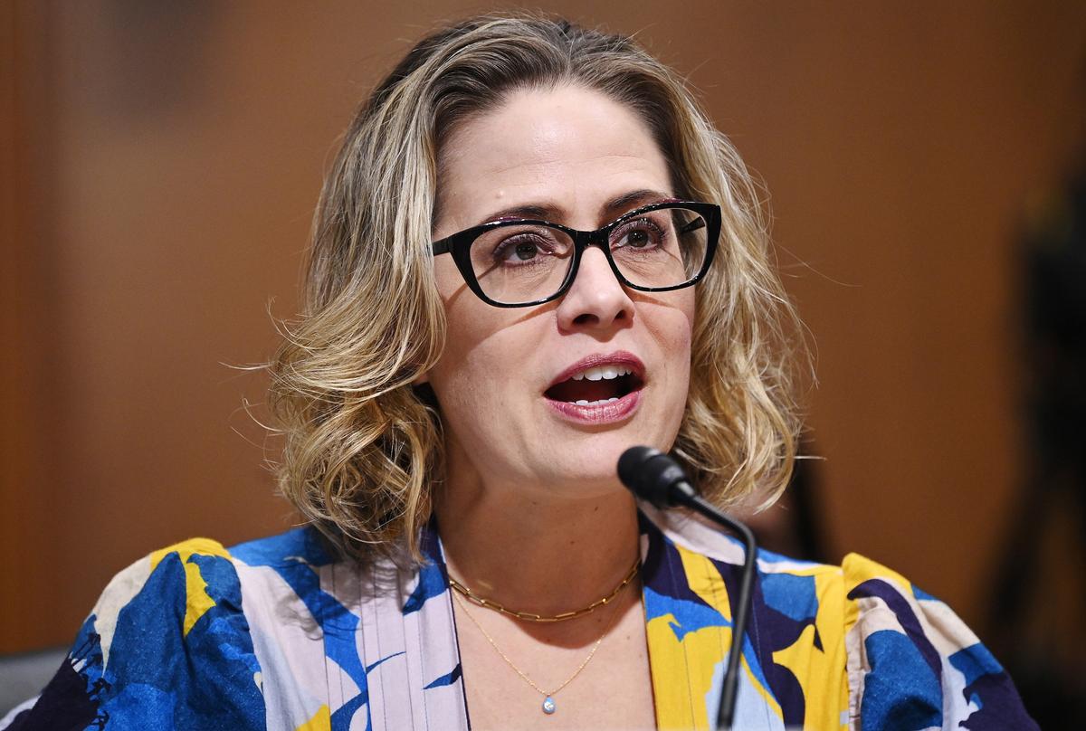 Sen. Sinema Gets 2024 Challenger After Leaving Democrat Party