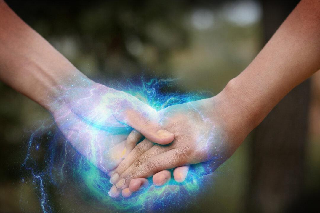 Russian Researcher Reveals Human Energy Fields—Auras—Related to Love, Positive, Negative Emotion, Health