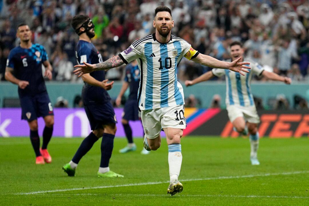 Messi, Argentina Beat Croatia 3–0 to Reach World Cup Final