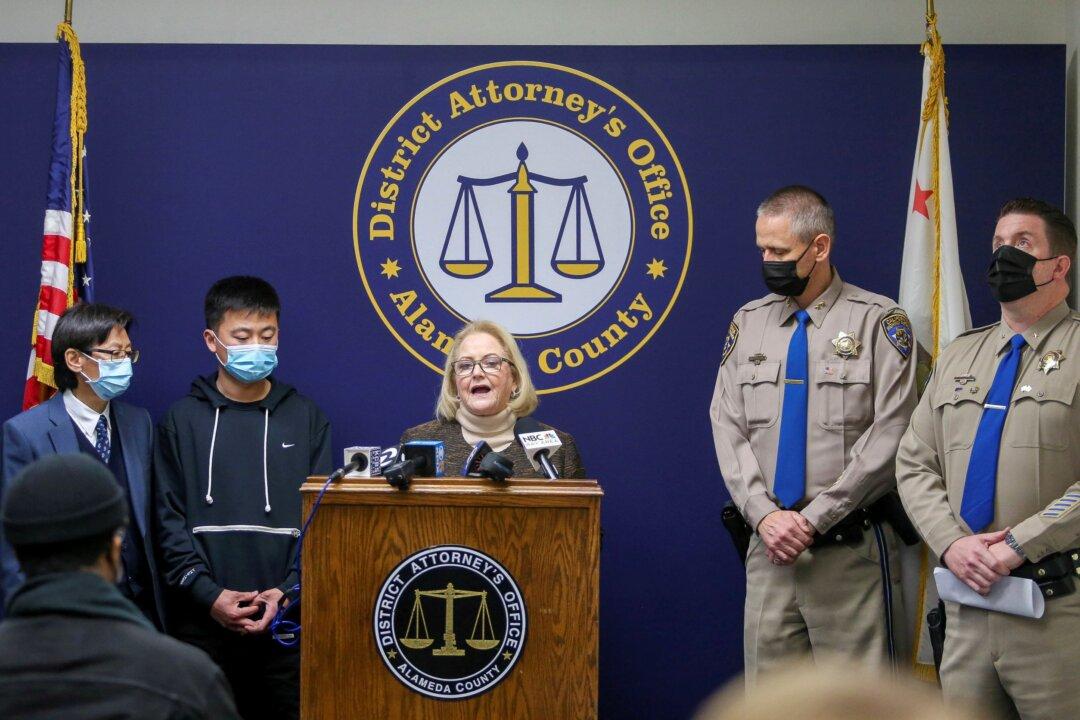 3 Charged in Toddler’s Slaying in California Gang Gun Battle