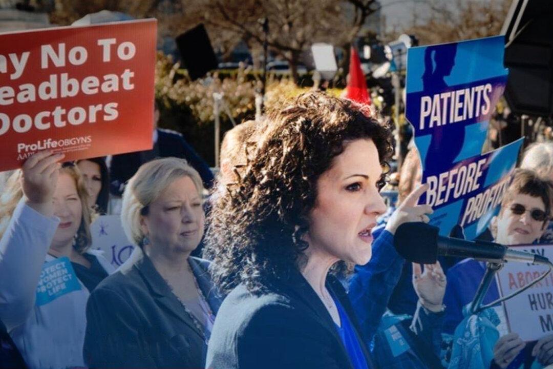 ‘We Are Deceived’: After 3 Miscarriages From Abortion Scarring, Mom Overcomes Shame, Spreads the Truth