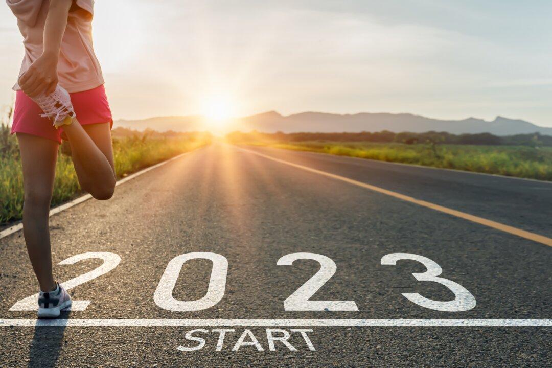 5 Ways to Build Your Credit Score in 2023