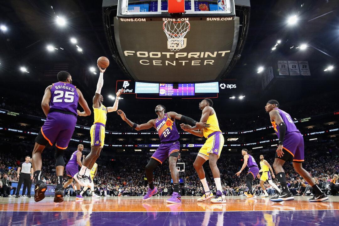 Paul Scores Season-High 28, Suns Roll Past Lakers 130–104
