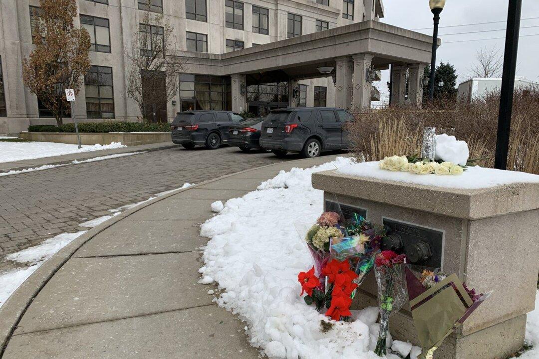 ‘We’re Gonna Stick Together’: Ontario Condo Residents Help Each Other After Shooting