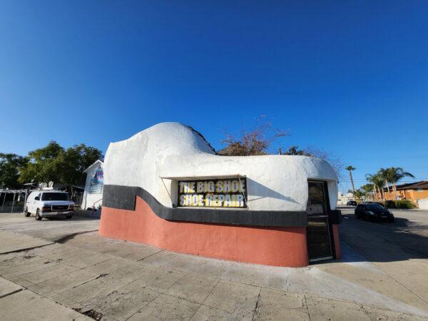 Cobbler Felipe Torres has been running The Big Shoe shoe repair shop in Bakersfield, Calif., since 2002. (Allan Stein/The Epoch Times)