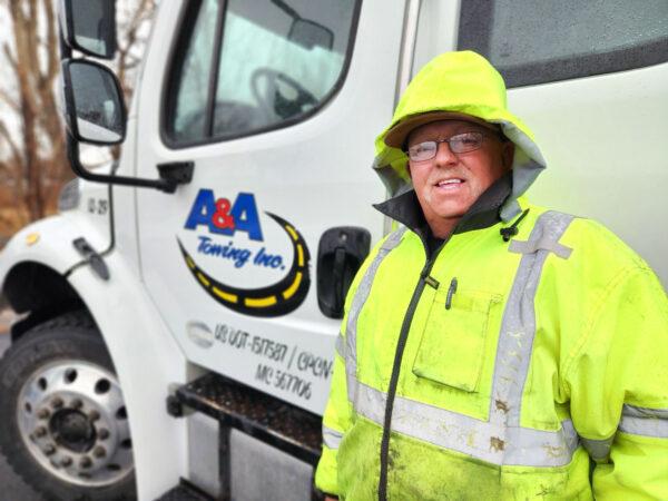 A&A Towing driver Roger Sunderland said 2022 was a milestone year, going on his 600th day of sobriety. He looks forward to an even better 2023. (Allan Stein/The Epoch Times)
