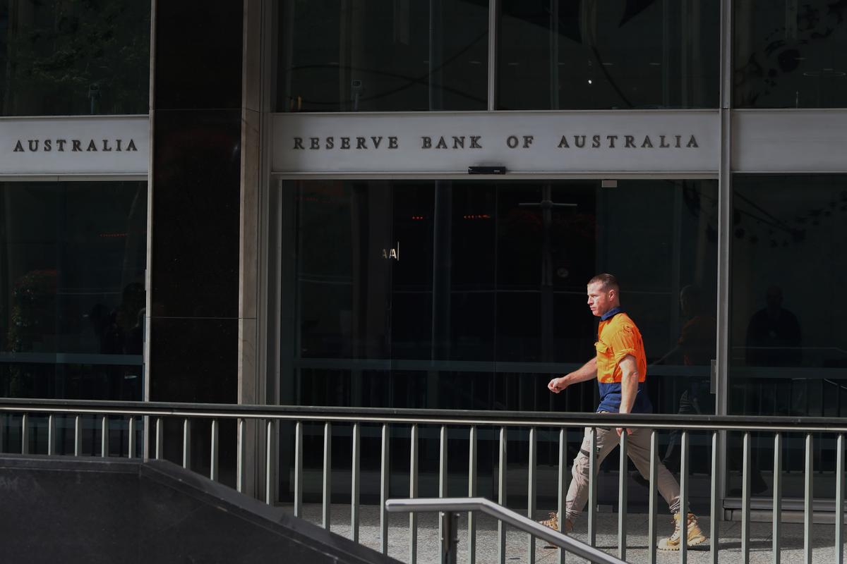 Australia’s Official Cash Rate Rises to 4.1 Percent in June