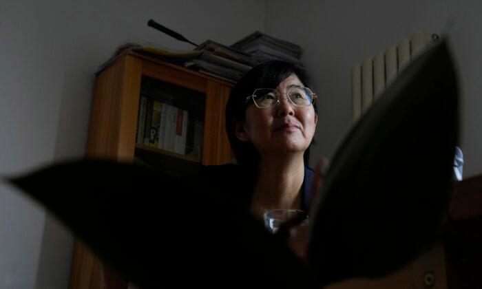 Beijing Human Rights Activist Immobilized by COVID-19 App