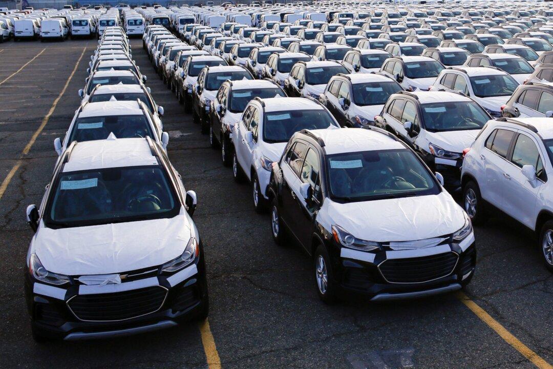 US New Vehicle Sales to Fall in December as High Prices Deter Buyers: Report