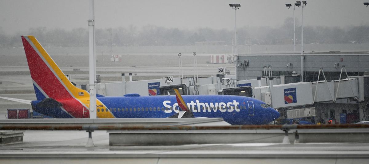 Southwest Airlines Cancels 2,500 More Flights Wednesday Amid Federal Officials’ Warnings