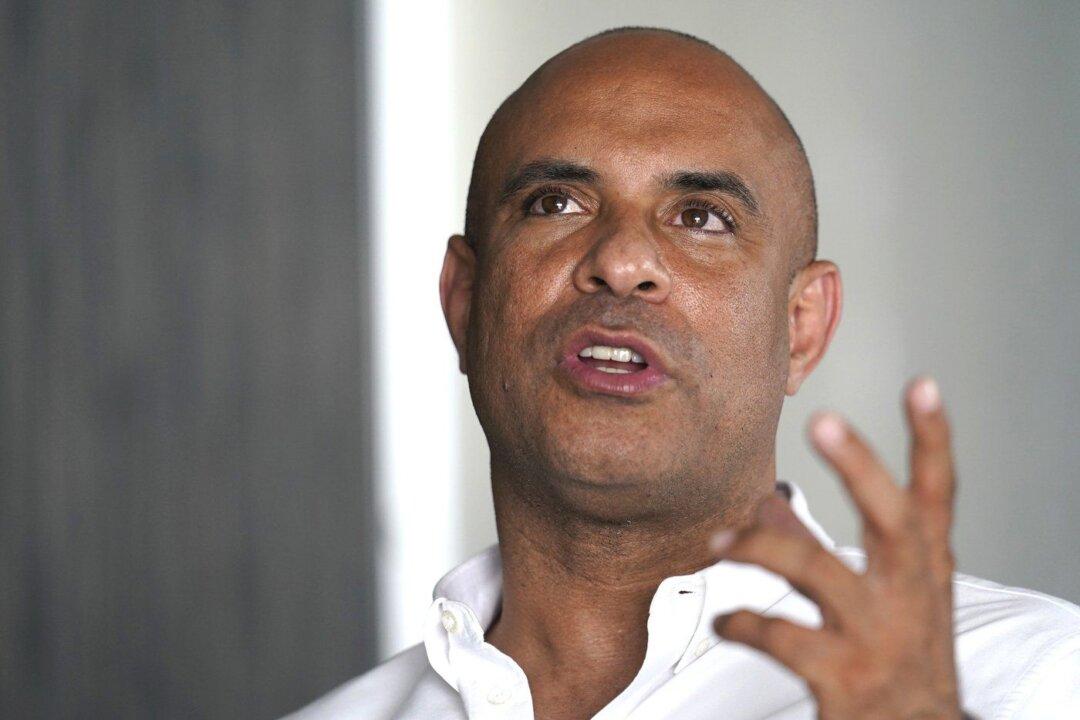 Former Haiti PM Laurent Lamothe Seeks to Contest Canadian Sanctions in Federal Court